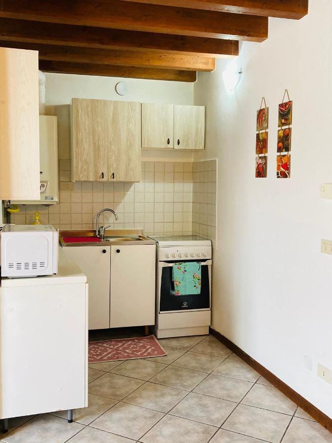 Palm Beach - Your Private And Complete Apartment In Desenzano Del Garda Buitenkant foto